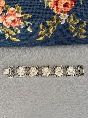 RARE VINTAGE ART DECO ART BRAND PHOTO LOCKET BRACELET